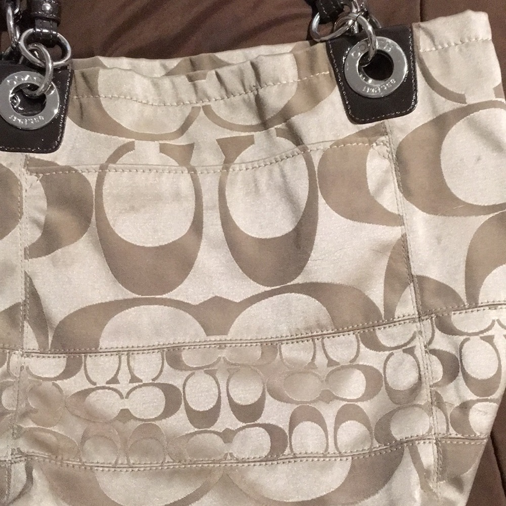 Coach purse - Picture 3 of 6
